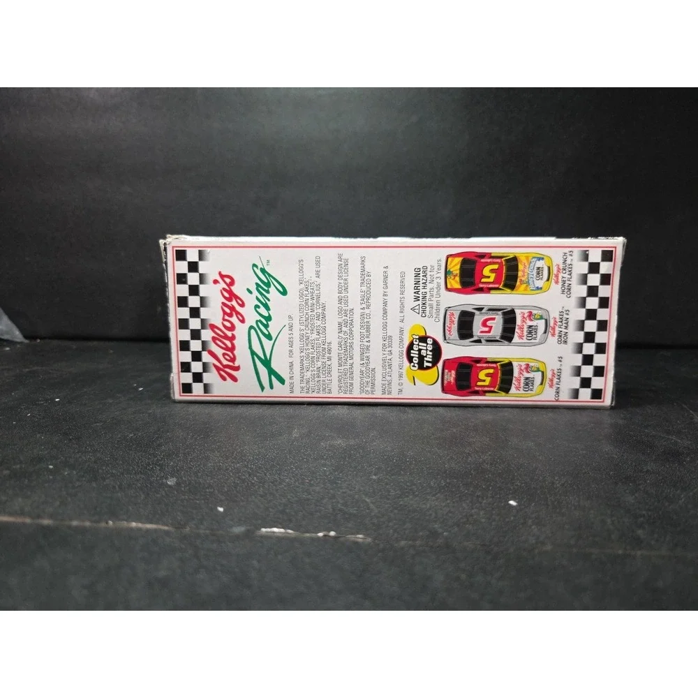 Kellogg's Racing Terry Labonte #5 Honey Crunch Corn Flakes 1:64 Die-Cast Car‎